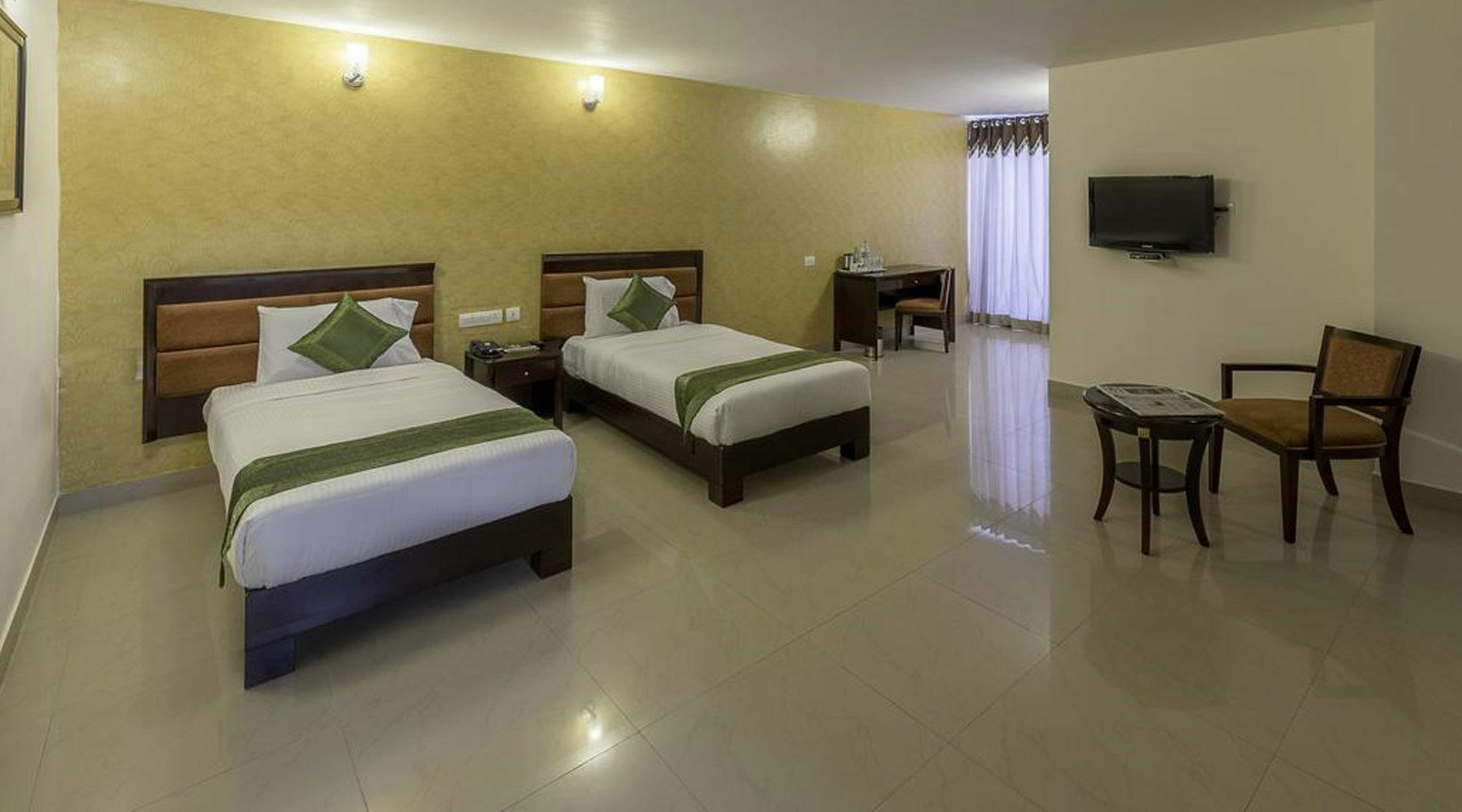 Hotel Treebo Crystal Castle à Bangalore Extérieur photo